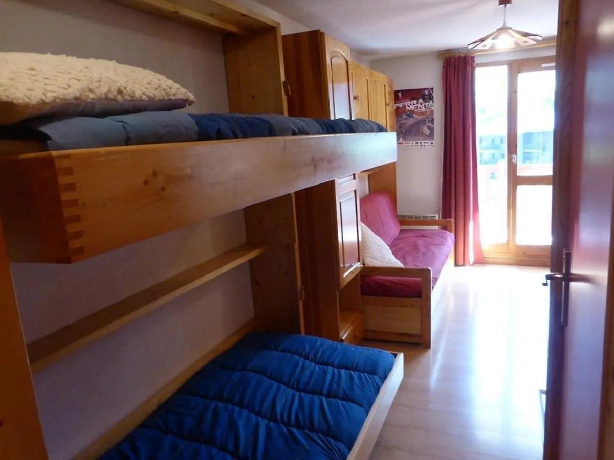 Apartment Charmant T2 Cabine 4 Pers, Centre-Village, Proche Pistes Et Commerces, Balcon Sud, Piscine L'Ete - Fr-1-342-145 Areches