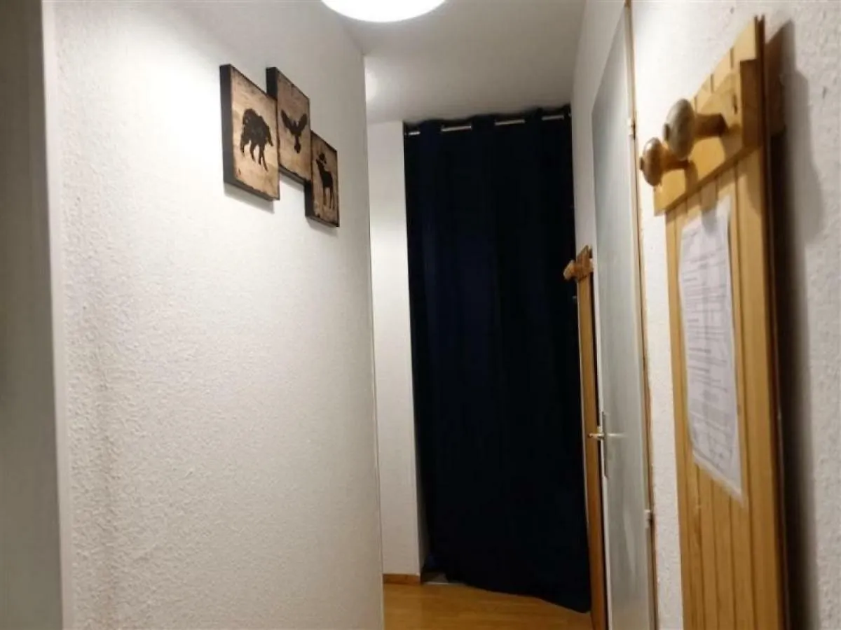 Charmant T2 Cabine 4 Pers, Centre-Village, Proche Pistes Et Commerces, Balcon Sud, Piscine L'Ete - Fr-1-342-145 Areches Apartment