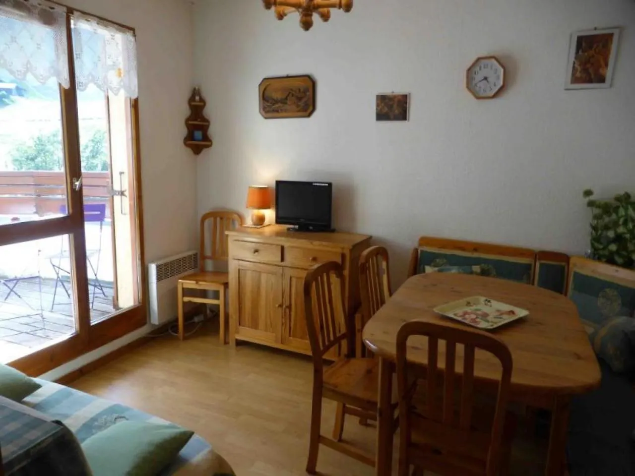 Charmant T2 Cabine 4 Pers, Centre-Village, Proche Pistes Et Commerces, Balcon Sud, Piscine L'Ete - Fr-1-342-145 Ареш